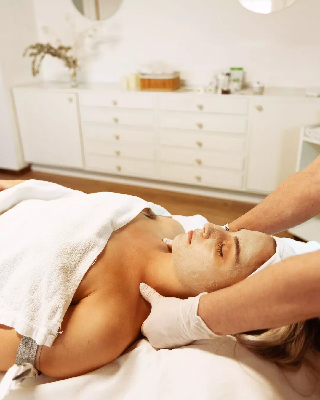 Cosmiatría y limpieza facial profunda en Cerro de las Rosas